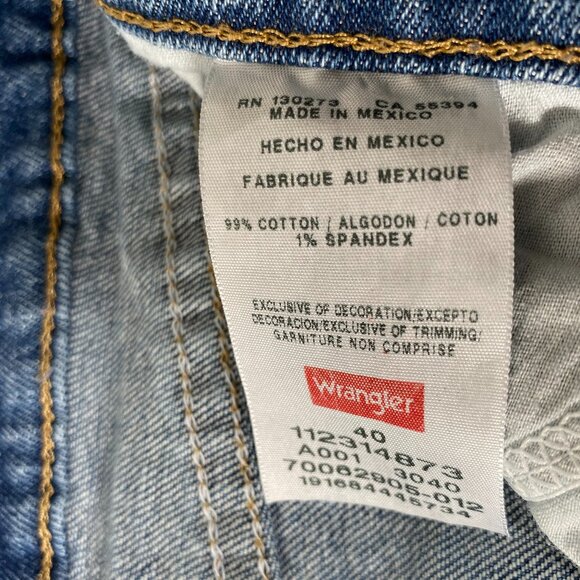 Wrangler Bermuda Denim Jean Shorts Men's 40 High Rise Blue Casual - Picture 5 of 15